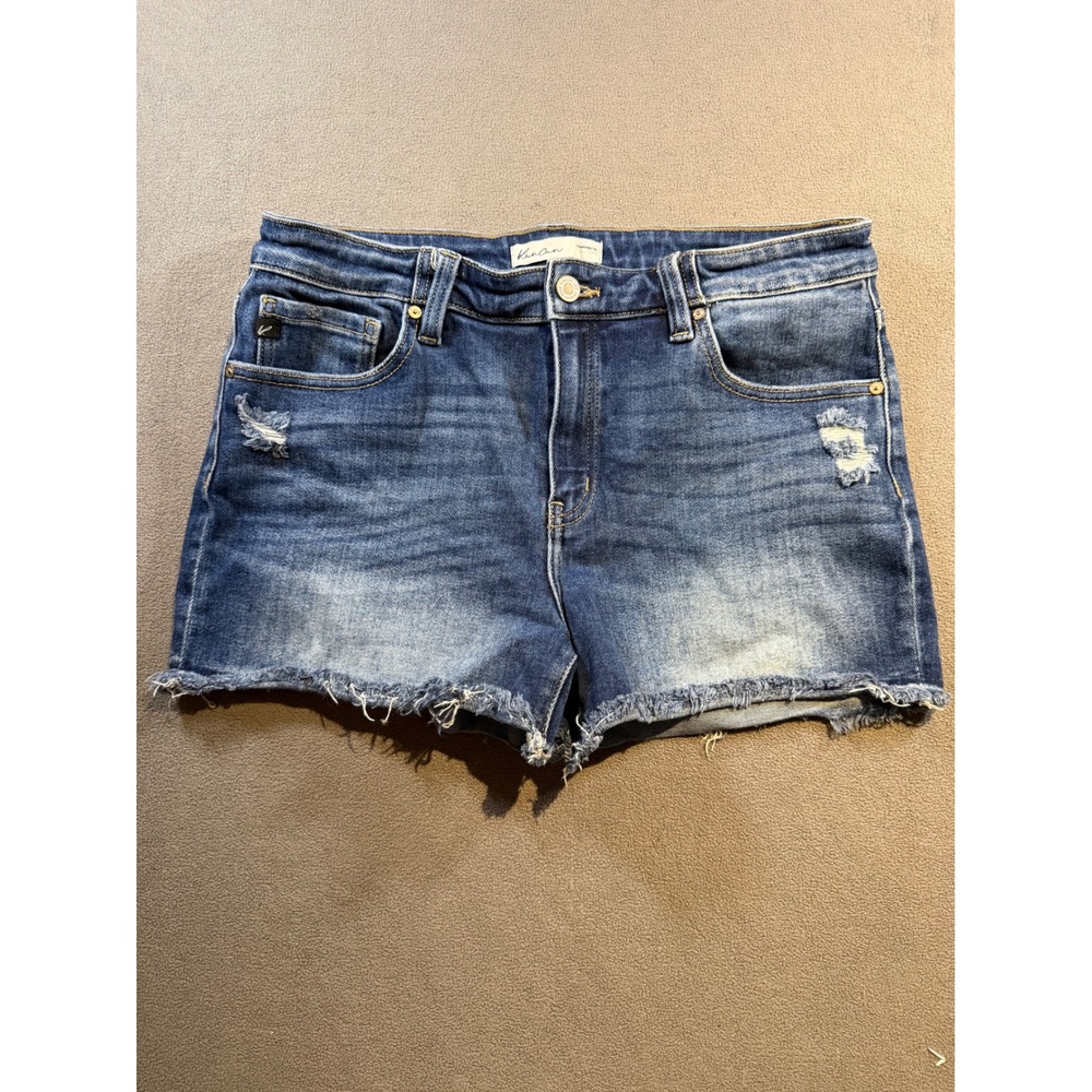 KanCan Maurices Women Distressed Denim Jean Shorts Medium Wash Raw Hem Size 30